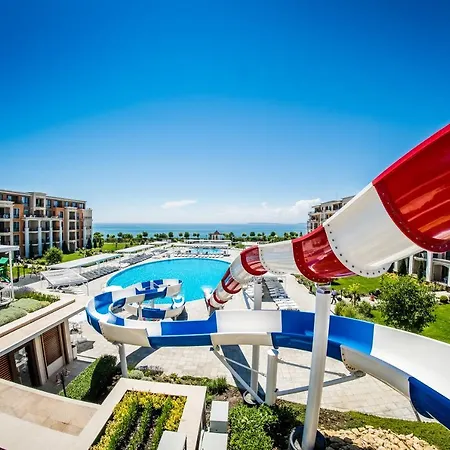 Premier Sands - Full Board Üdülőközpont