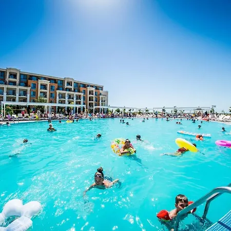 Premier Sands - Full Board